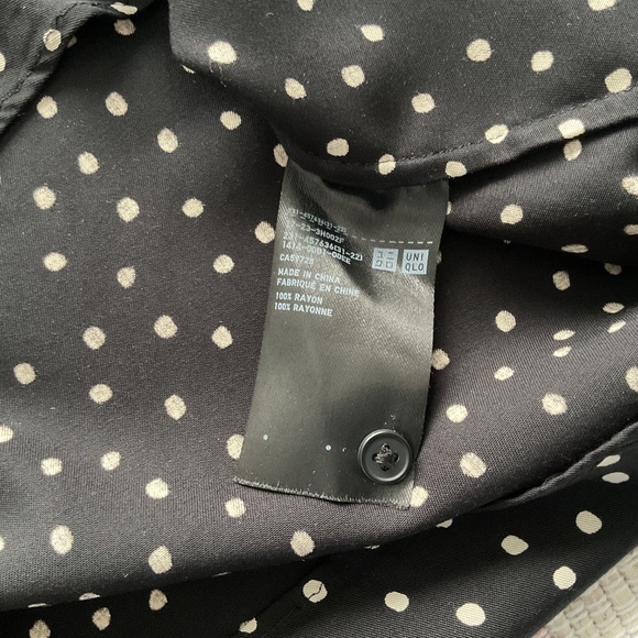 Uniqlo polka-dot rayon shirt size S - Picture 4 of 8